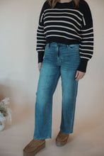 Load image into Gallery viewer, front view of model wearing the lawson denim.