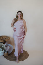 Load image into Gallery viewer, front view of model wearing the sweet romance midi dress.