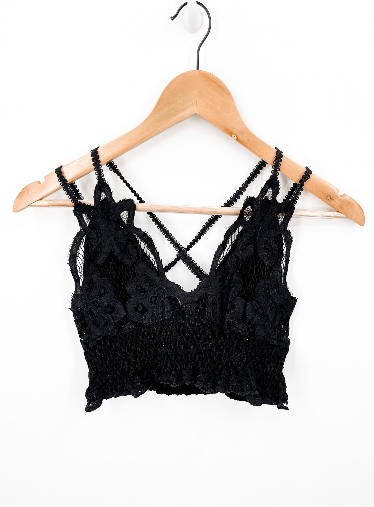 Gossip Girl Rochelle Bralette in Red and Black Lace