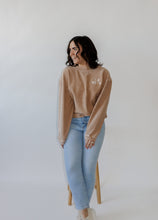 Load image into Gallery viewer, model wearing the t+e corded crewneck sweatshirt paired with a pair of lightwash denim and platform sneakers.